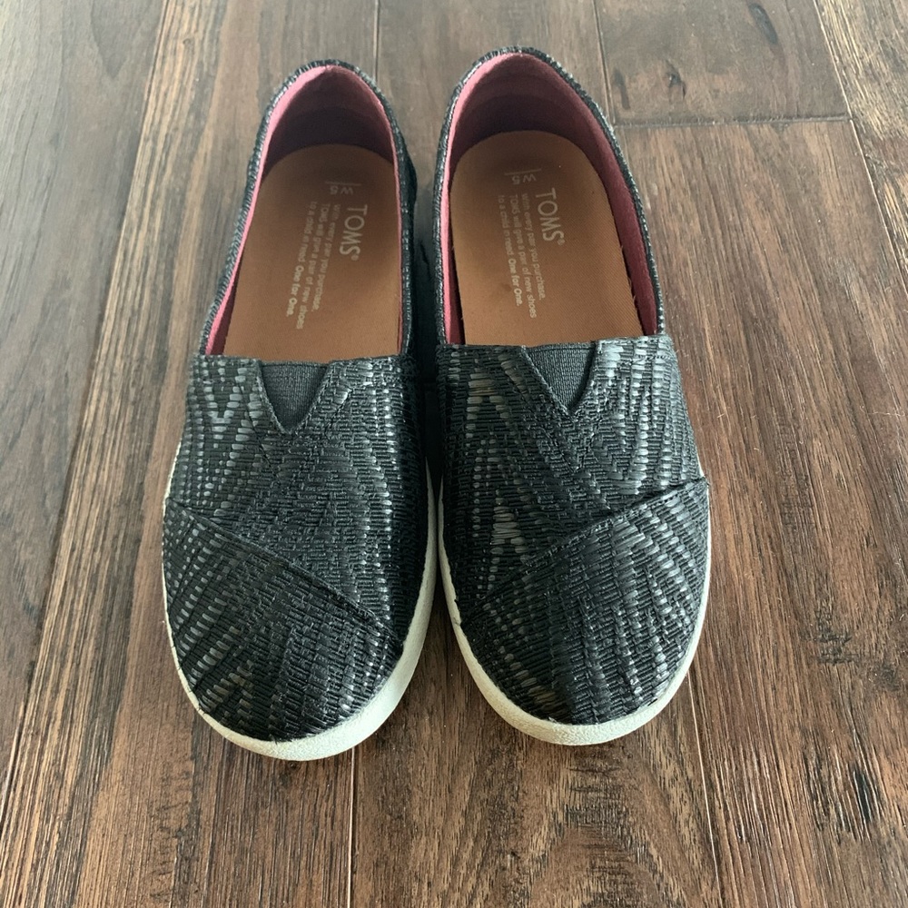 Toms Avalon Black Rafia Zig Zag Size 5
